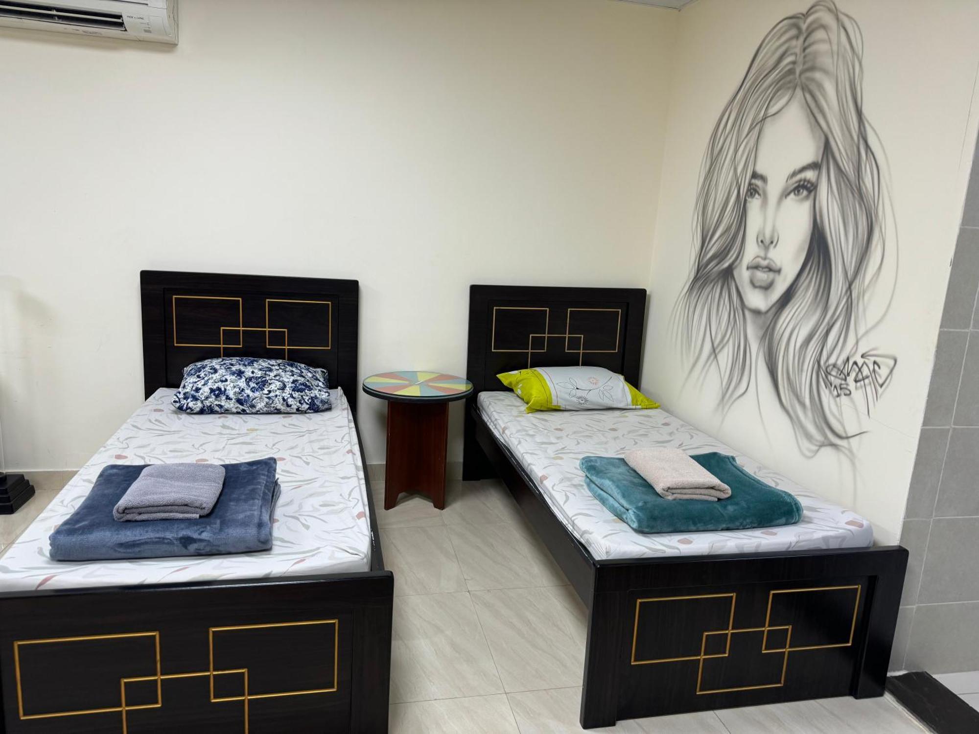 2 - No Parking Space Apartamento Abu Dhabi